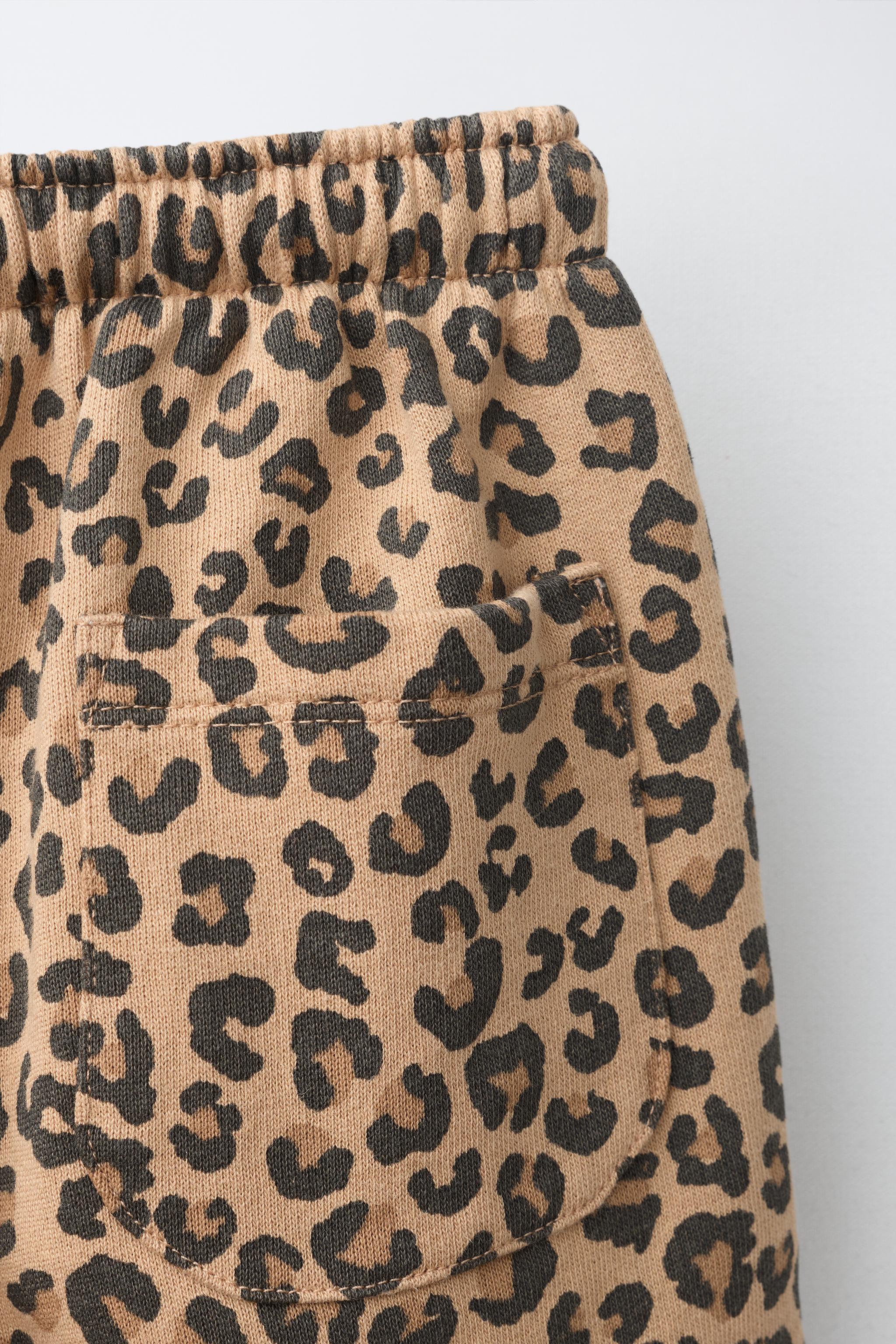 ANIMAL PRINT BALLOON PLUSH PANTS
